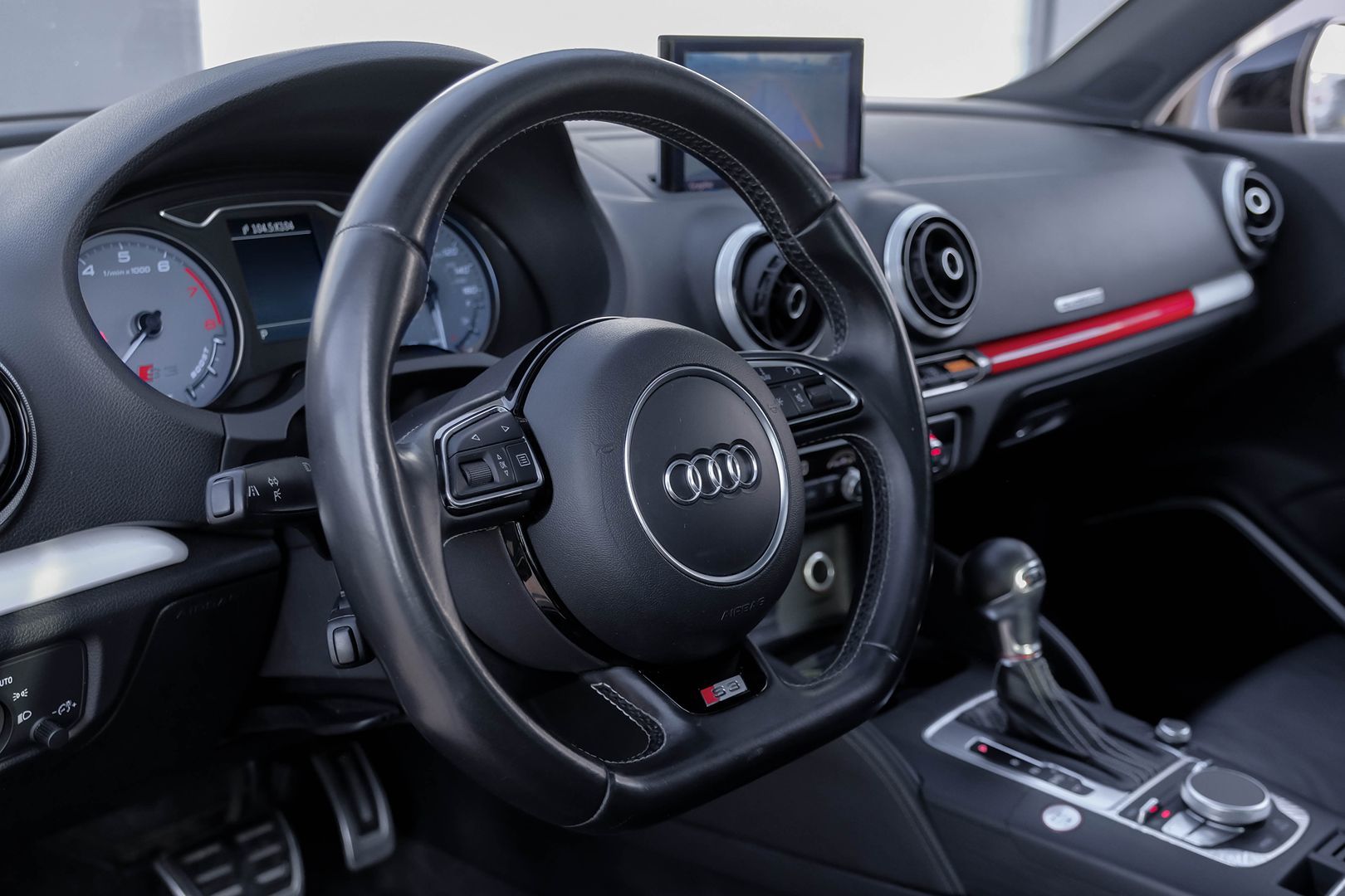 2016 Audi S3 Prestige photo 17