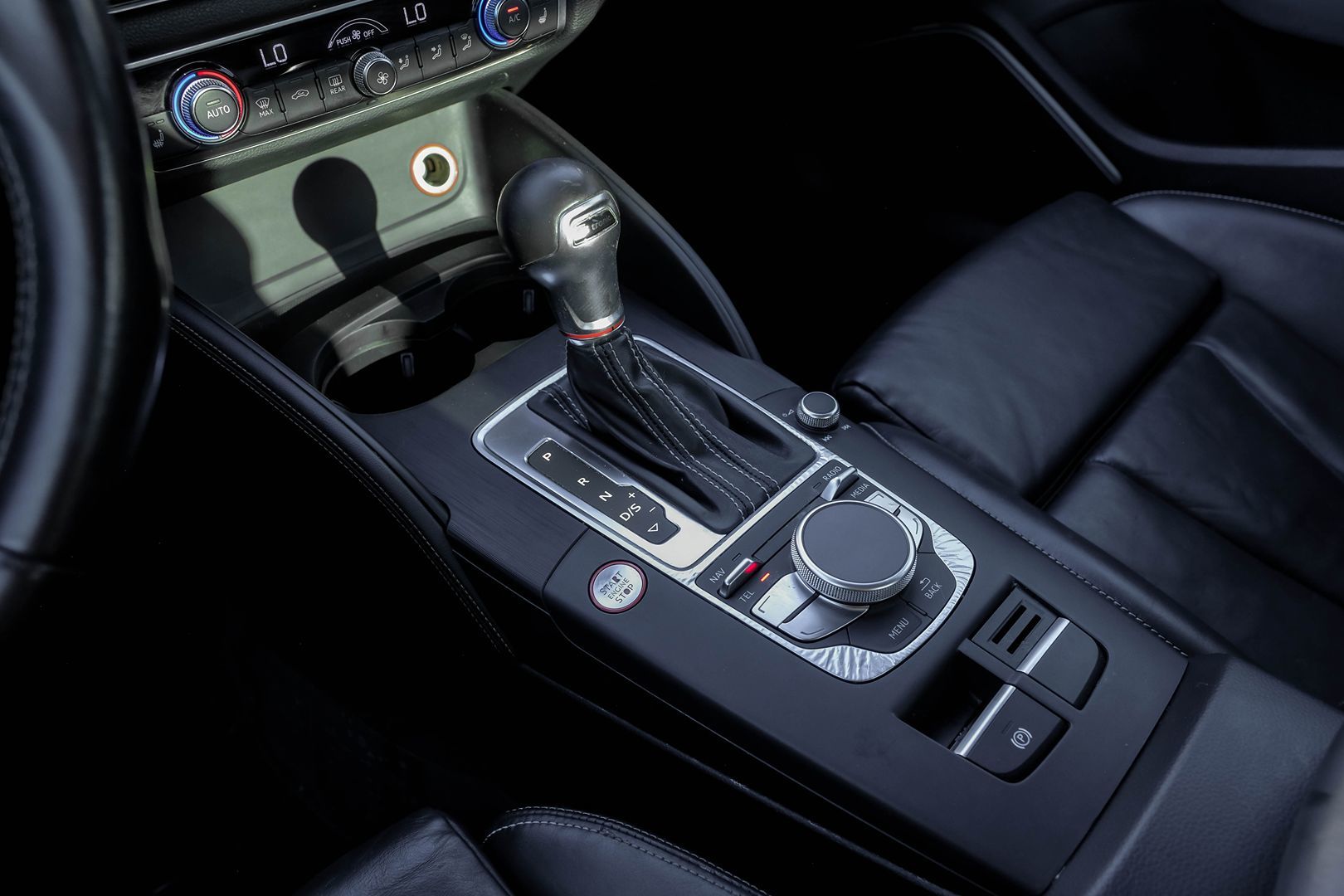 2016 Audi S3 Prestige photo 26
