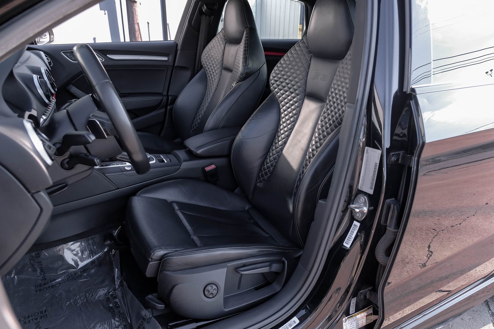 2016 Audi S3 Prestige photo 33