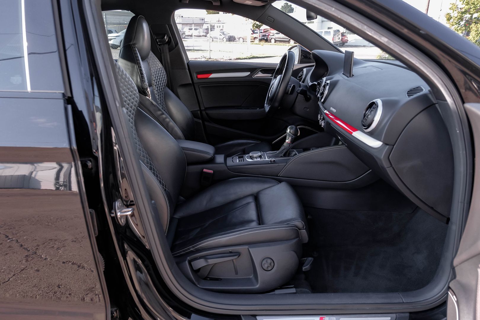 2016 Audi S3 Prestige photo 35