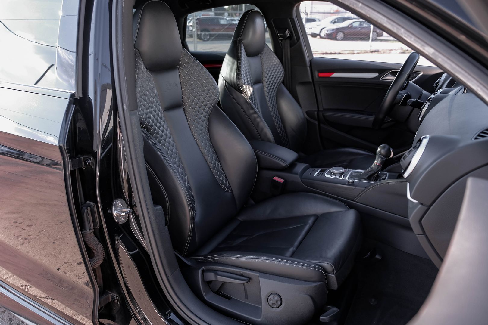 2016 Audi S3 Prestige photo 36