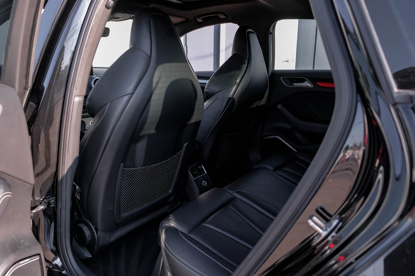 2016 Audi S3 Prestige photo 39