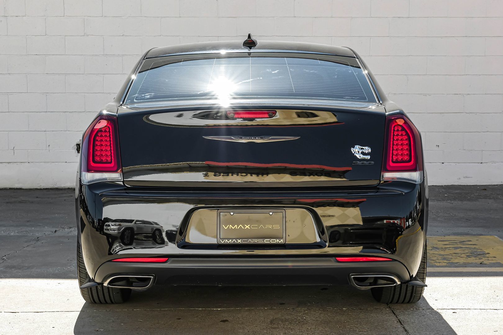2020 Chrysler 300 Touring Limited photo 10
