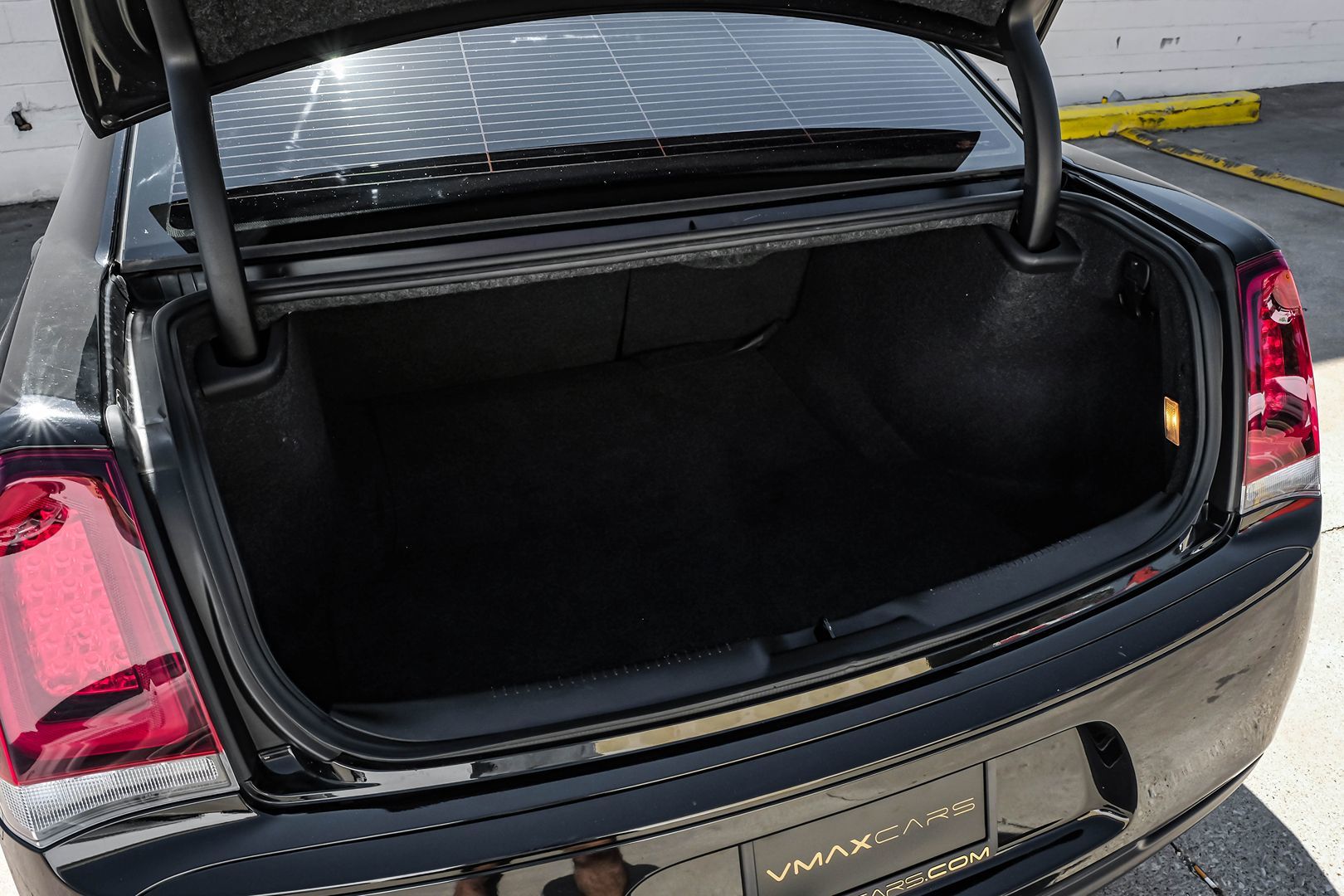2020 Chrysler 300 Touring Limited photo 52