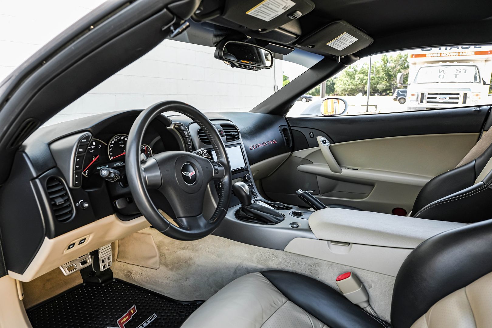 2007 Chevrolet Corvette photo 2