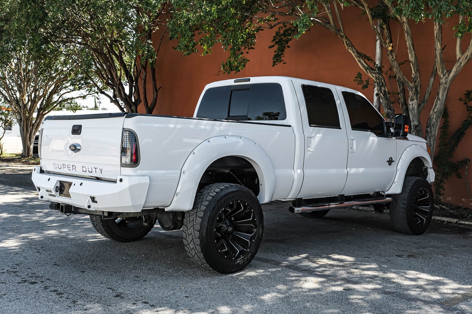 2015 Ford F-250 Lariat photo 9