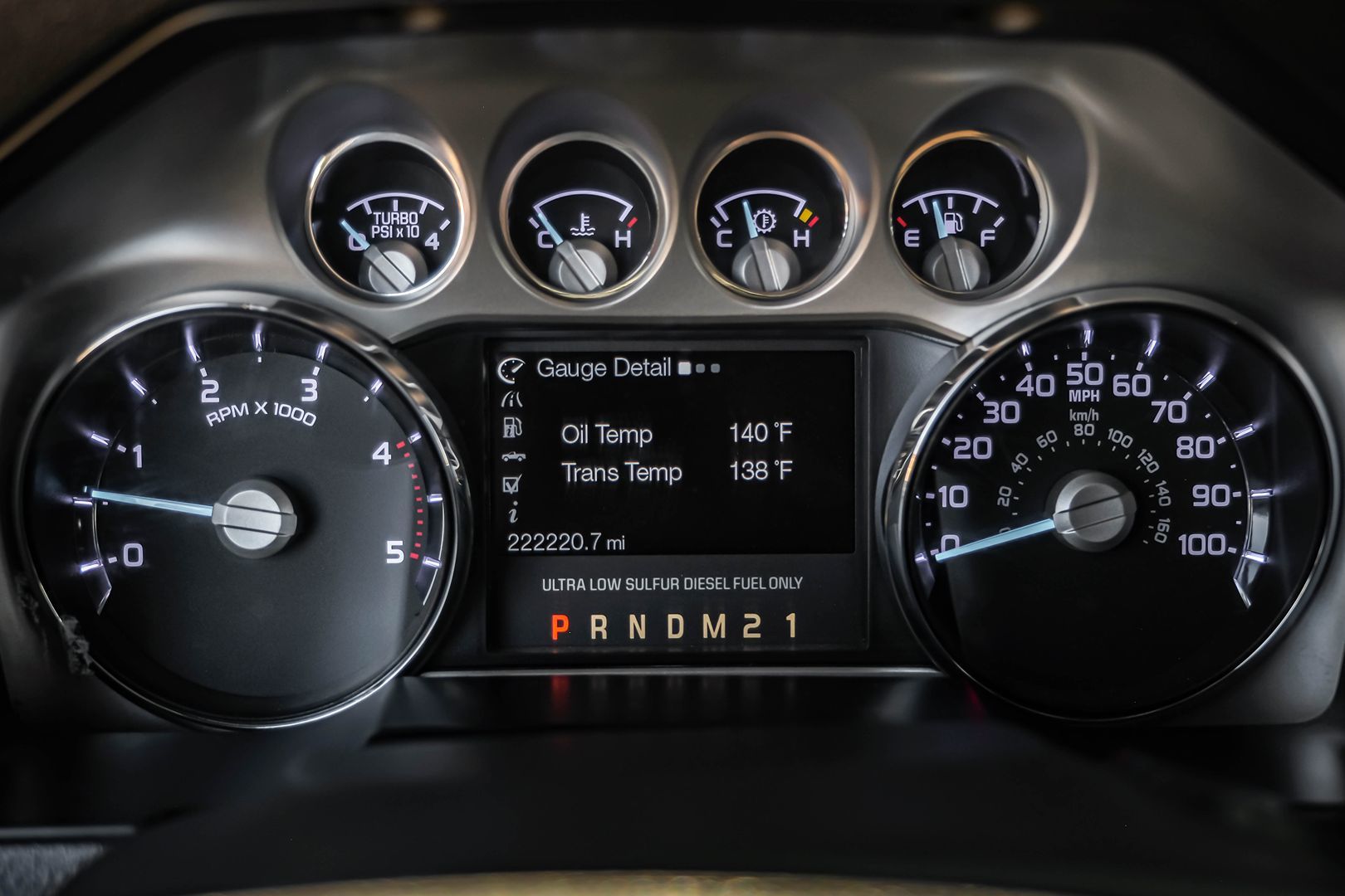 2015 Ford F-250 Lariat photo 23