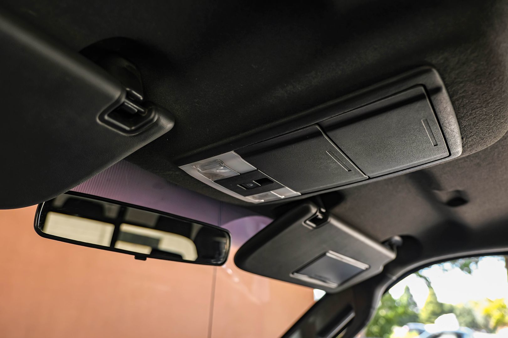 2015 Ford F-250 Lariat photo 30