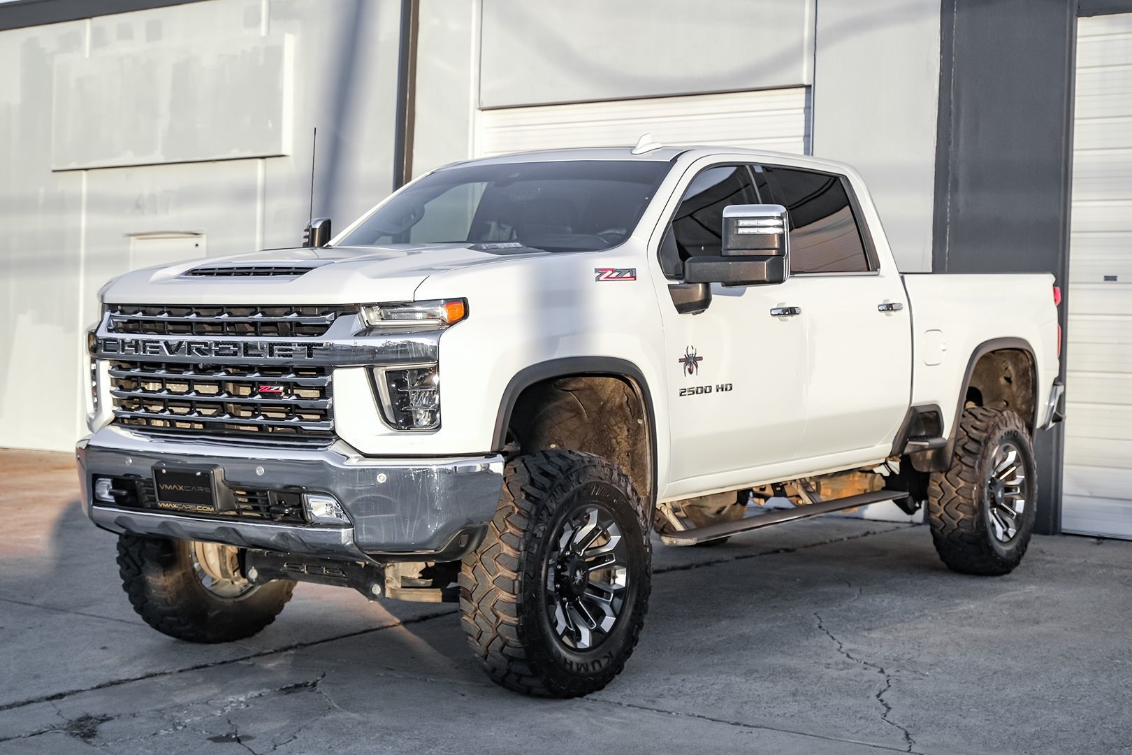 2020 Chevrolet Silverado 2500HD LTZ photo 2
