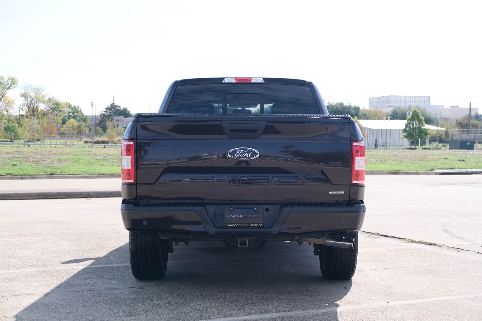 2019 Ford F-150 XLT photo 2