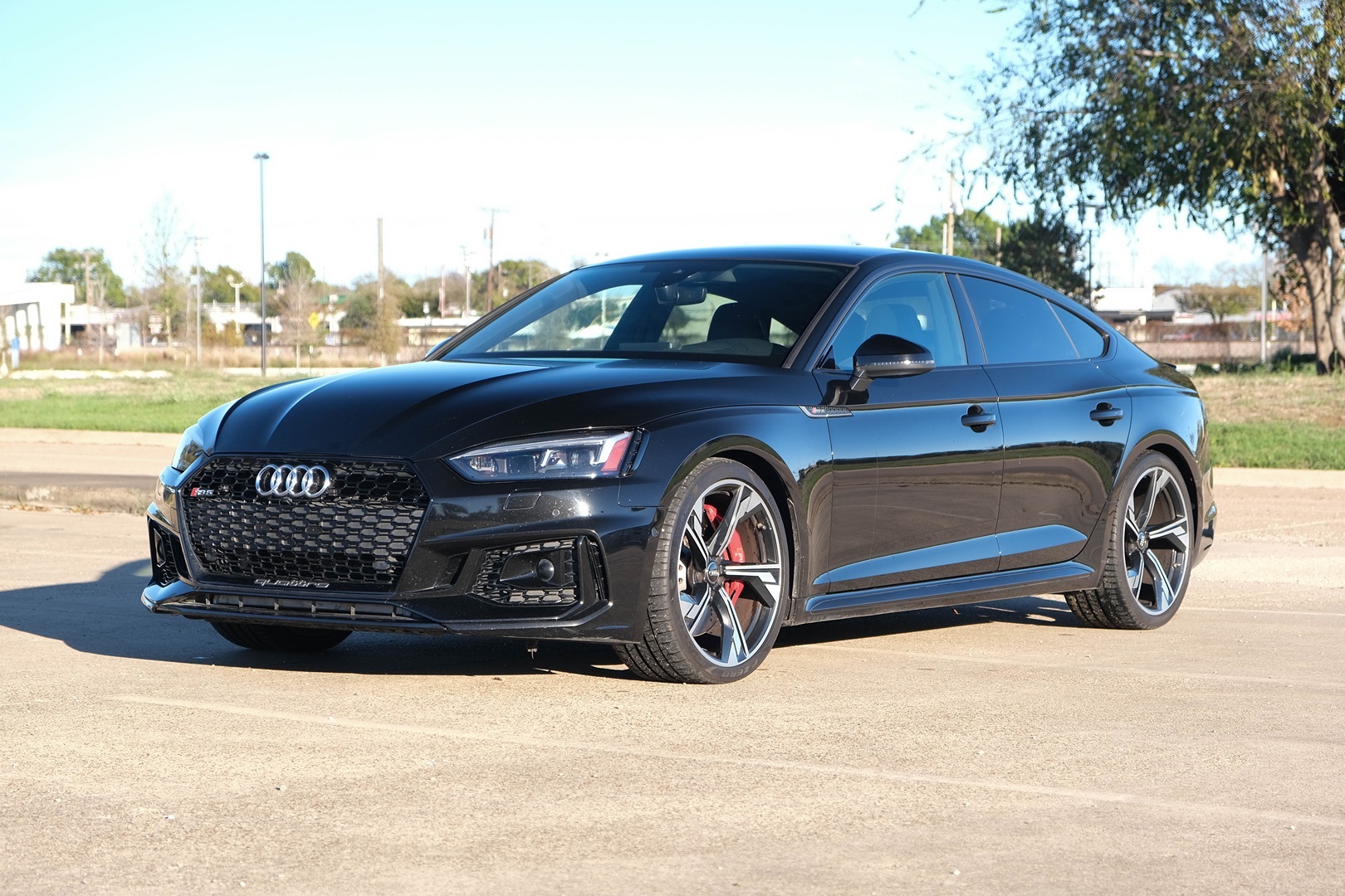 2019 Audi RS 5 photo 2
