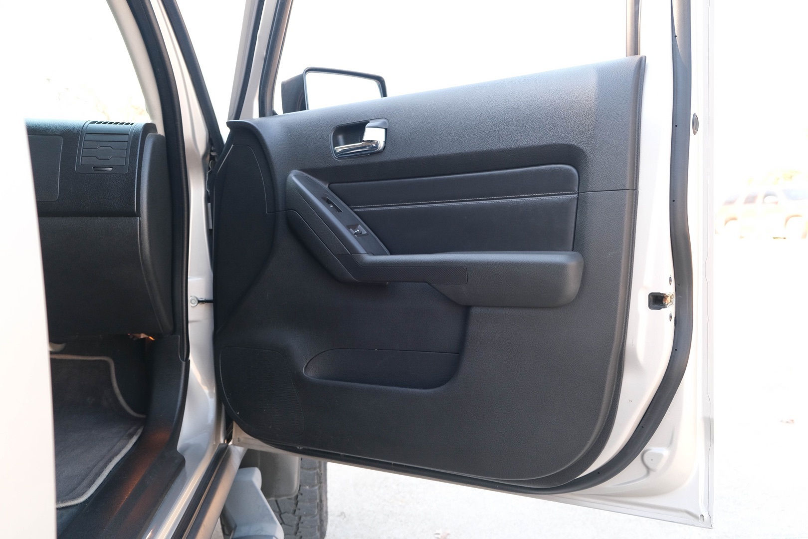 2009 Hummer H3T H3T Alpha - Photo 24