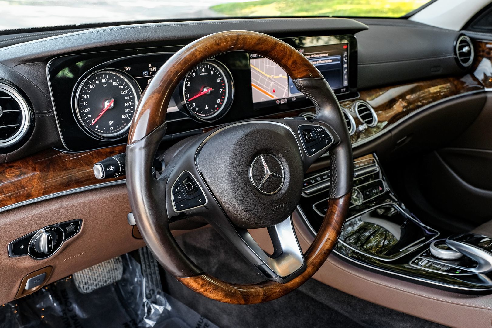 2017 Mercedes-Benz E-Class E300 - Photo 14