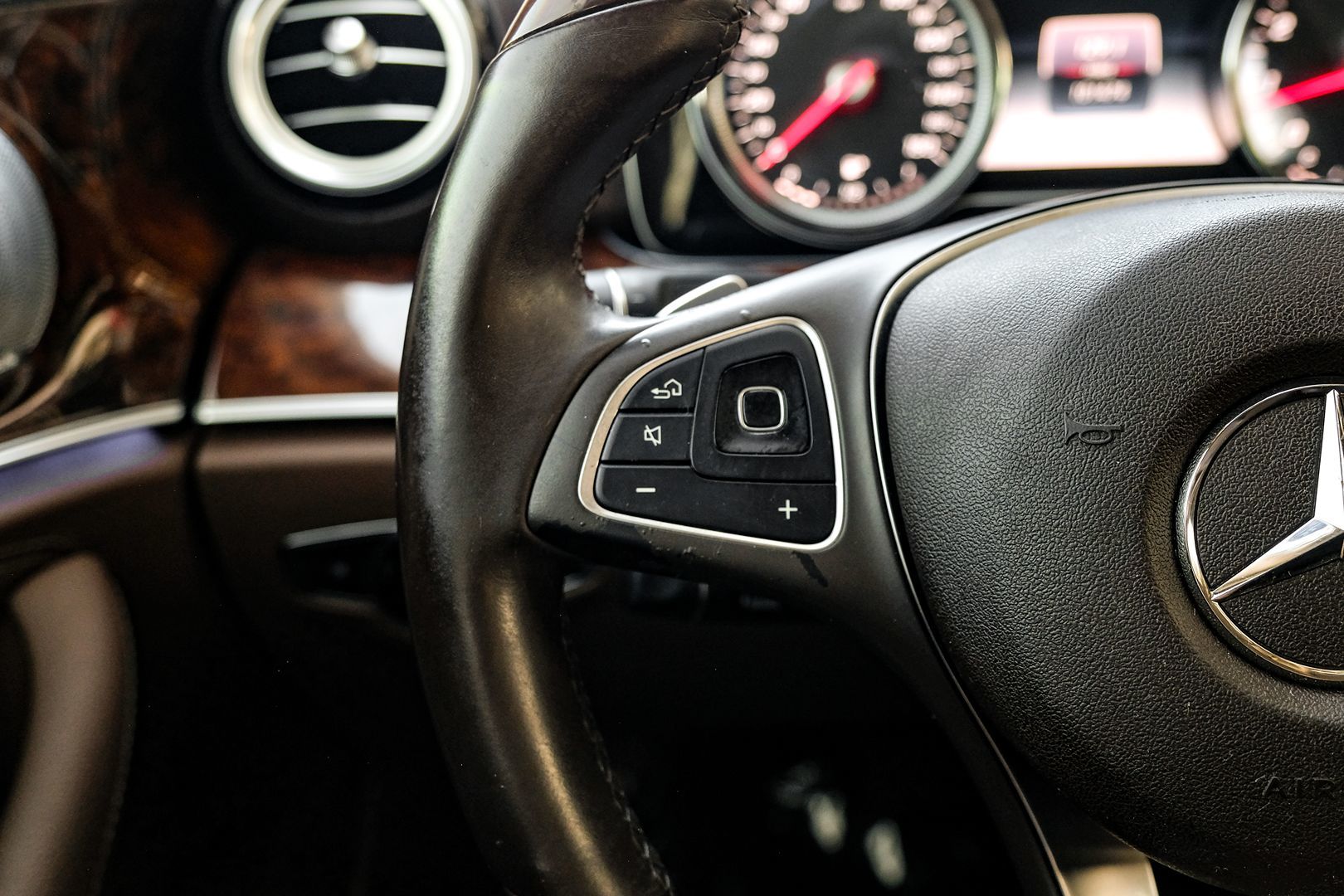 2017 Mercedes-Benz E-Class E300 - Photo 16