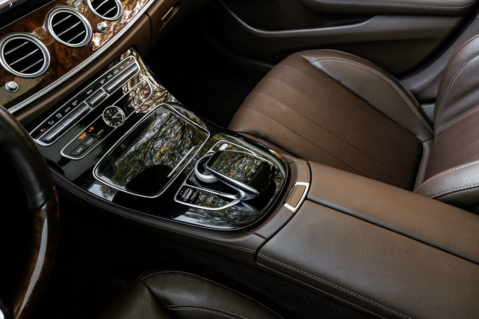 2017 Mercedes-Benz E-Class E300 - Photo 24