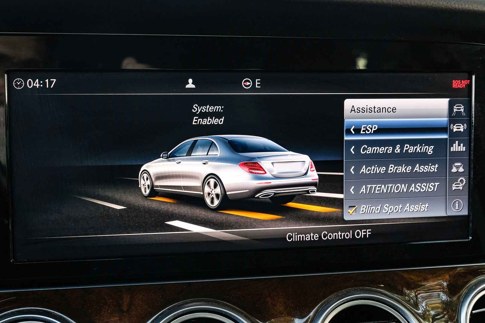 2017 Mercedes-Benz E-Class E300 - Photo 28