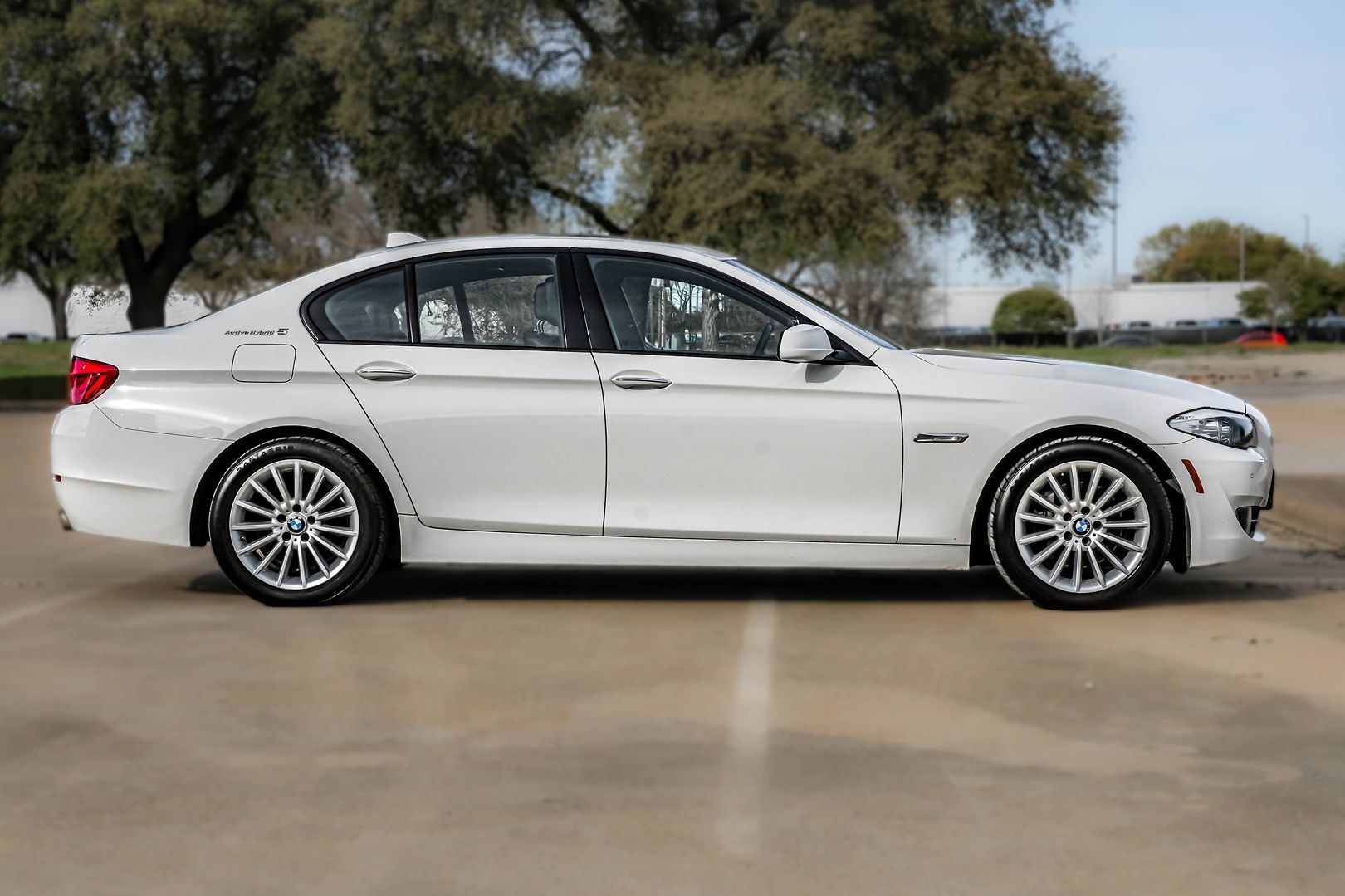 2013 BMW 5 Series ActiveHybrid 5 - Photo 9