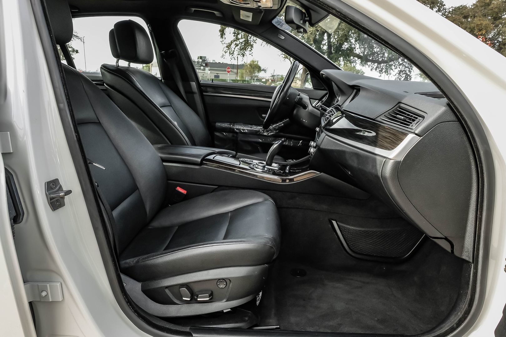 2013 BMW 5 Series ActiveHybrid 5 - Photo 34