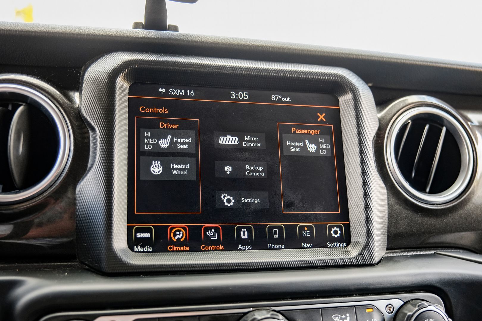2019 Jeep Wrangler Unlimited Sahara Altitude - Photo 27