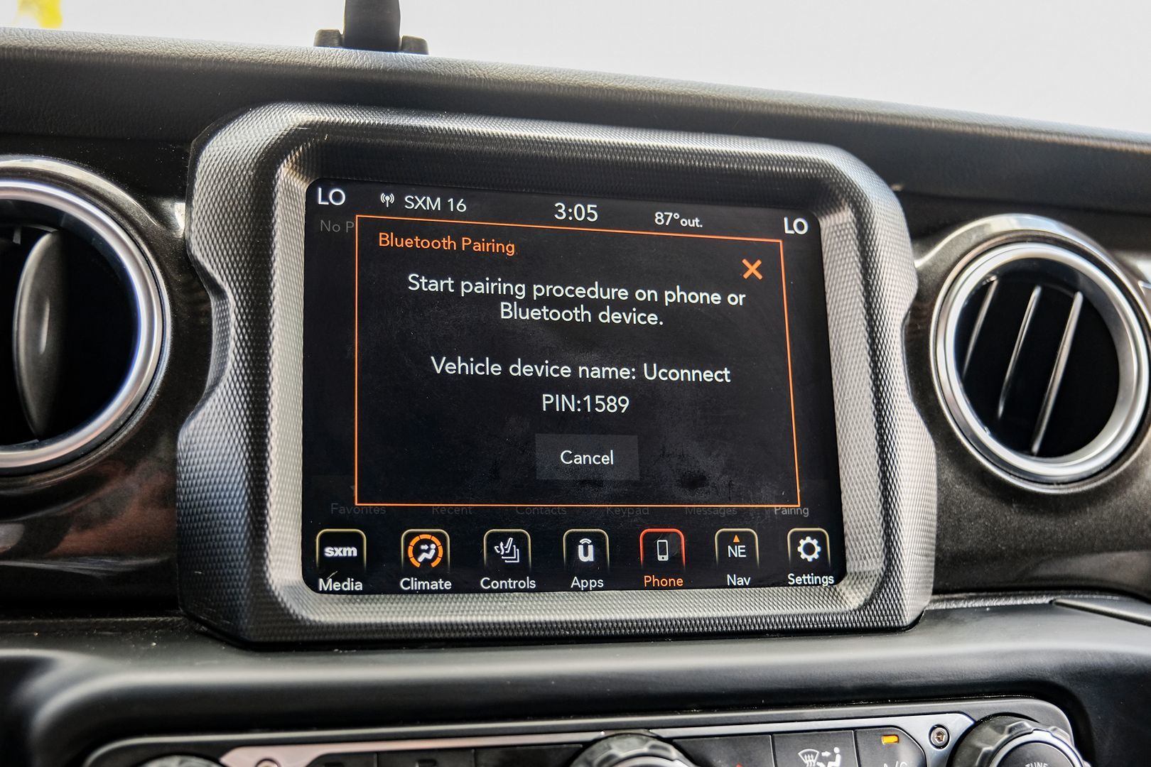 2019 Jeep Wrangler Unlimited Sahara Altitude - Photo 39