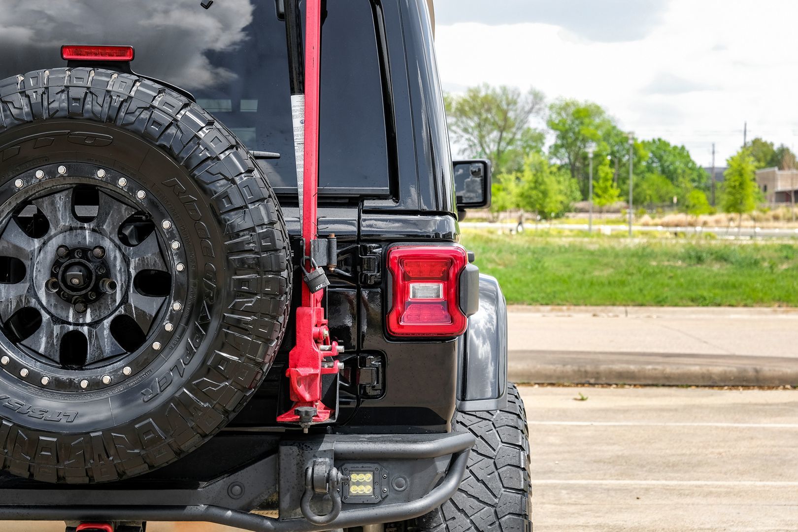 2019 Jeep Wrangler Unlimited Sahara Altitude - Photo 60