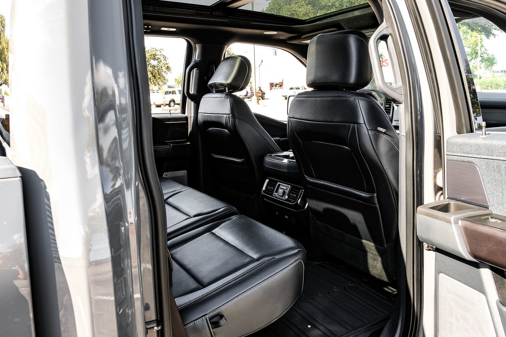 Photo 44 of this Ford F-150