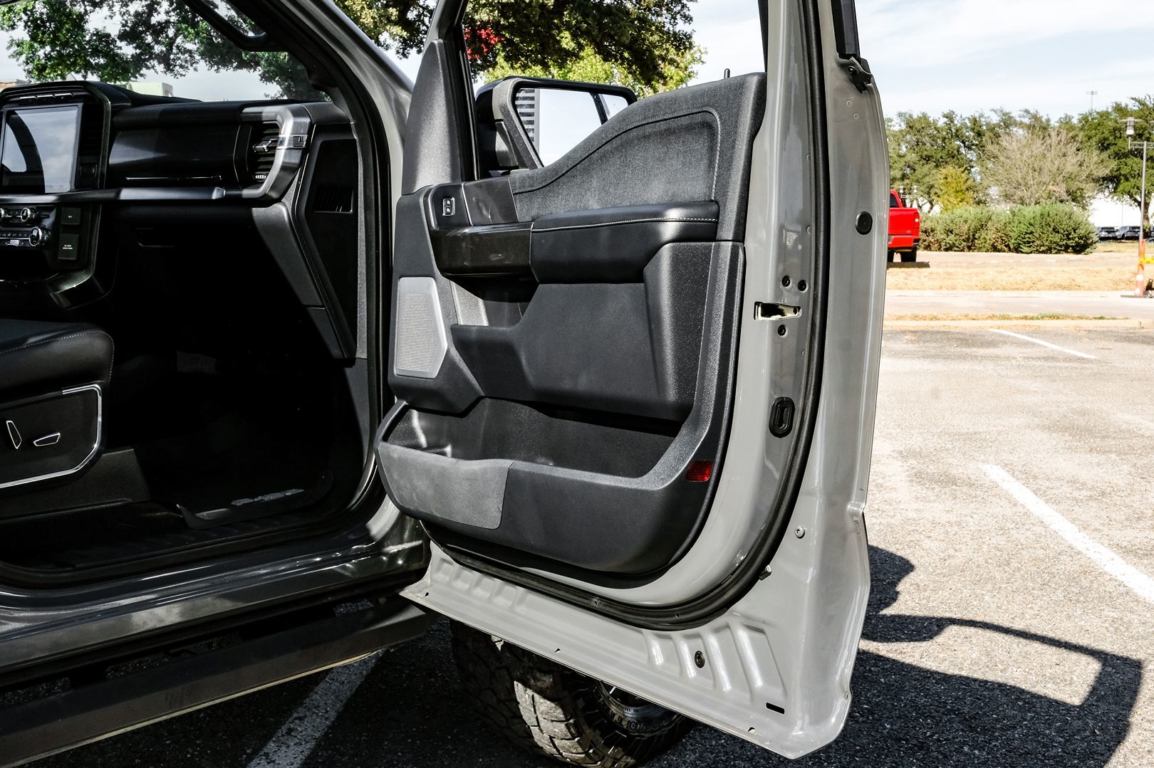 Photo 52 of this Ford F-150