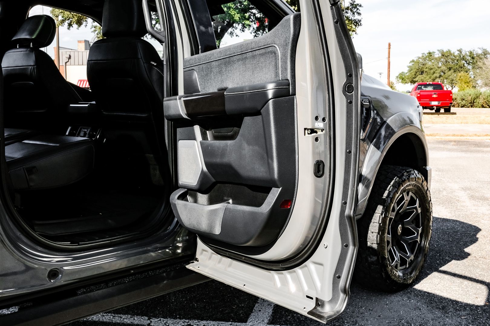 Photo 54 of this Ford F-150