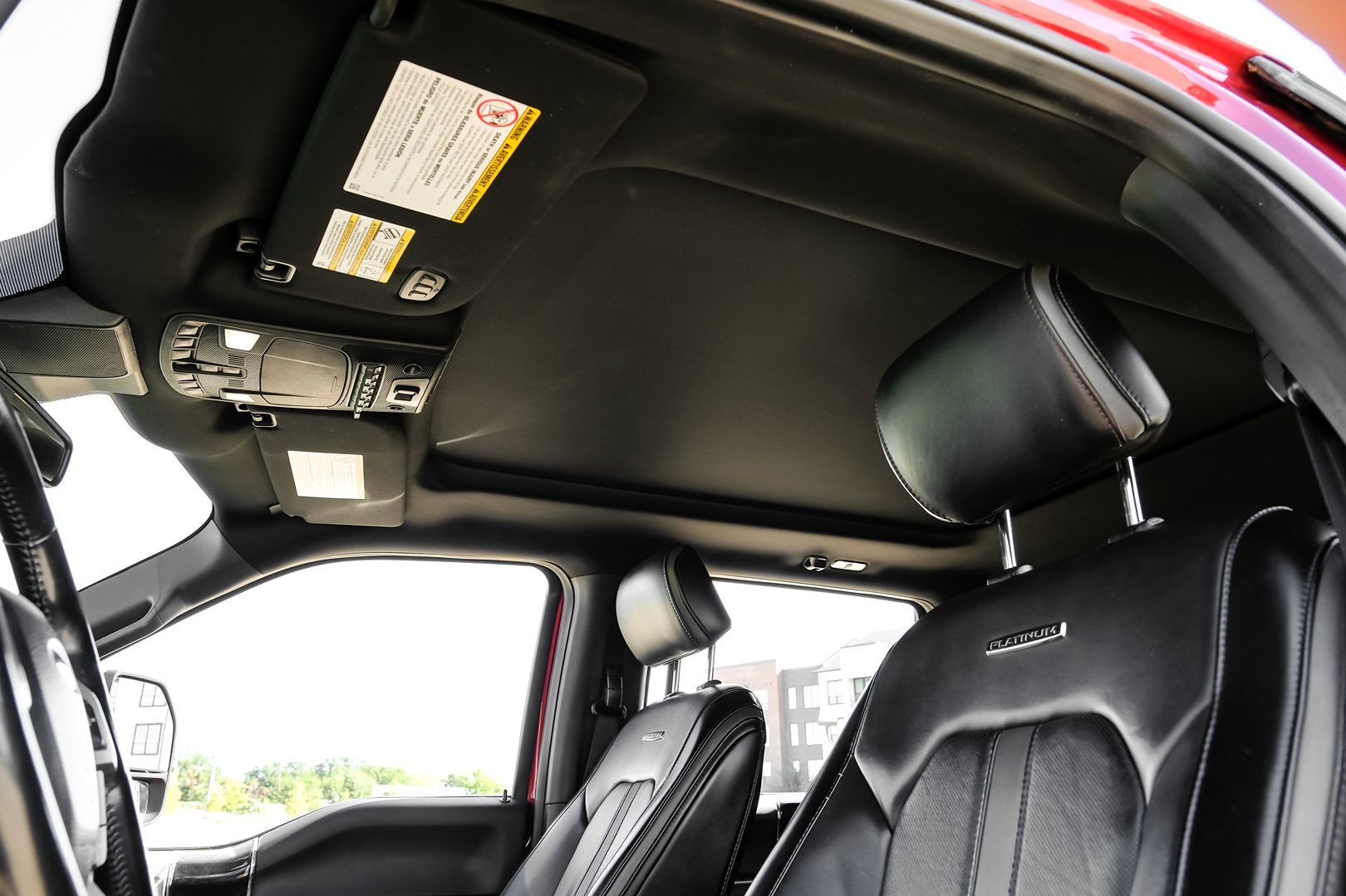 Photo 34 of this Ford Super Duty F-450 DRW