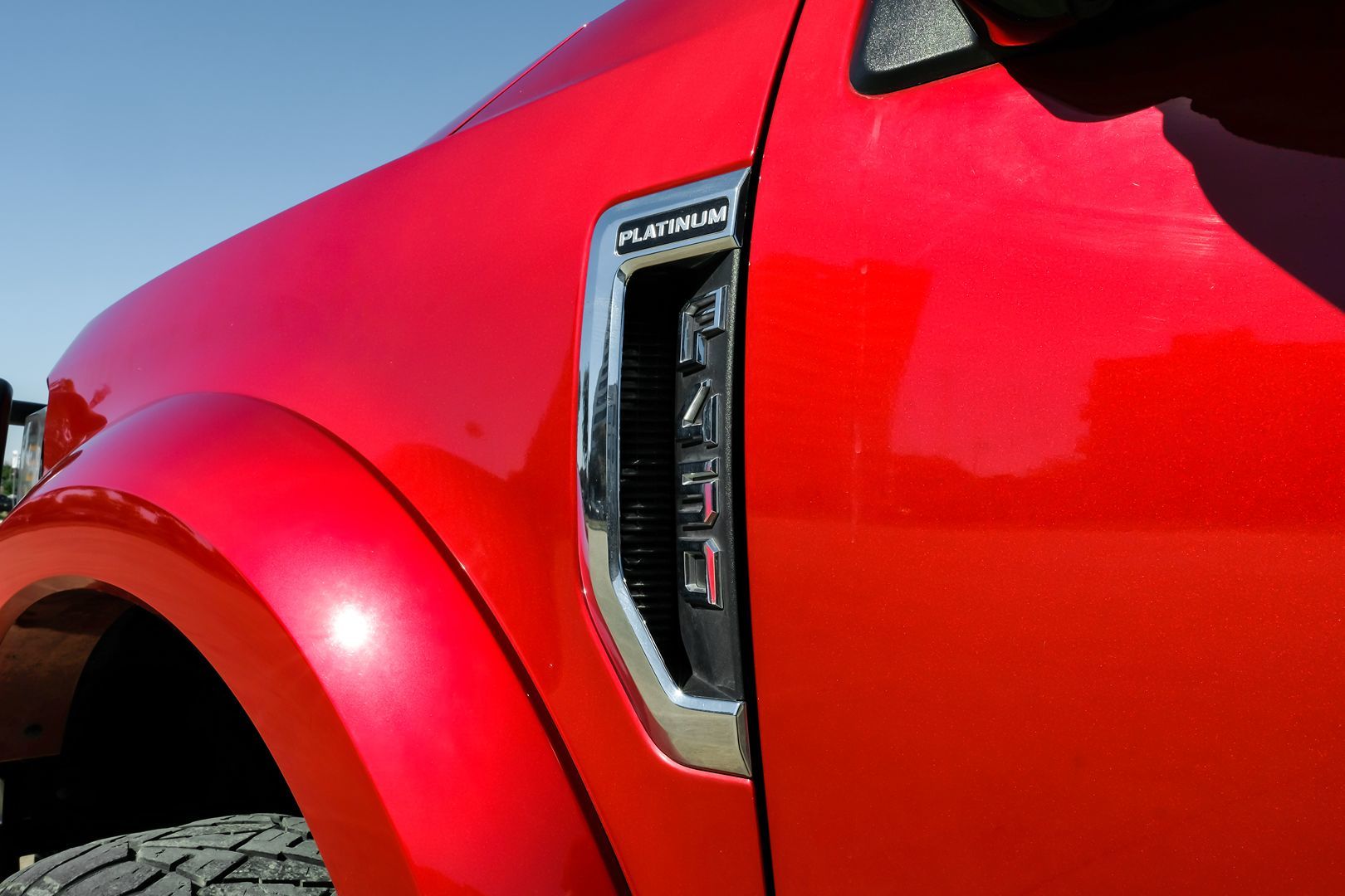 Photo 55 of this Ford Super Duty F-450 DRW