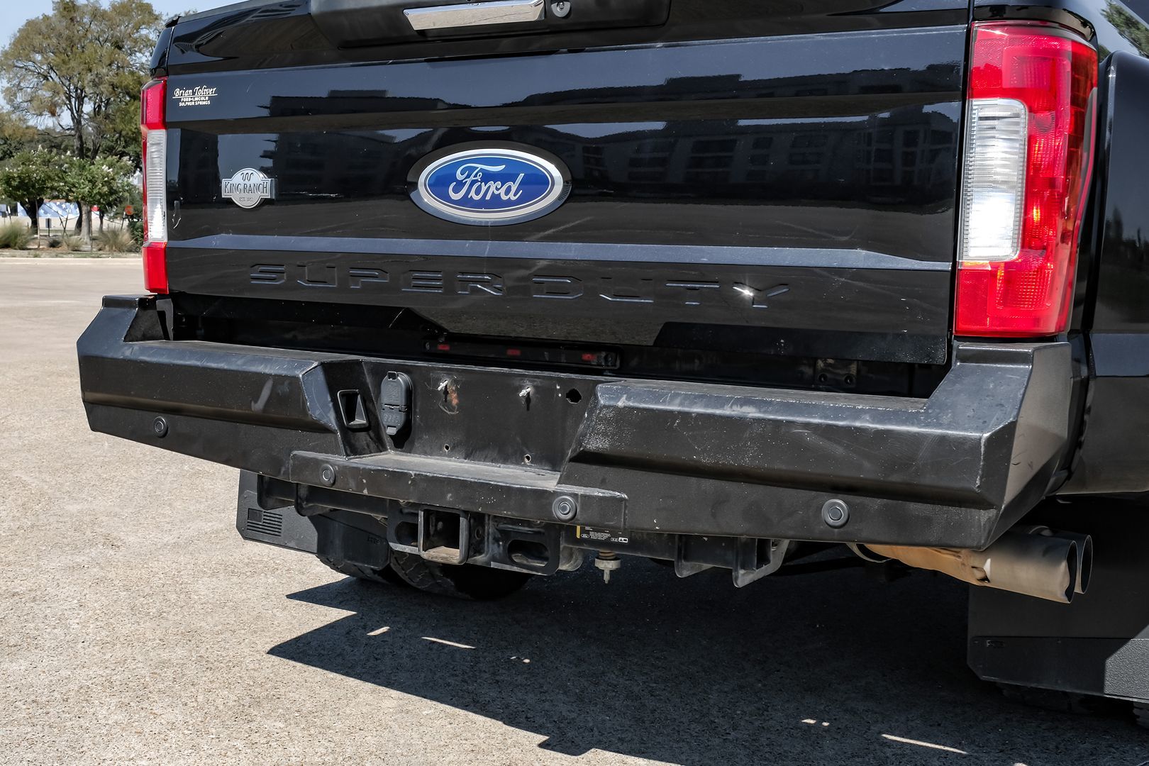 Photo 65 of this Ford Super Duty F-350 DRW