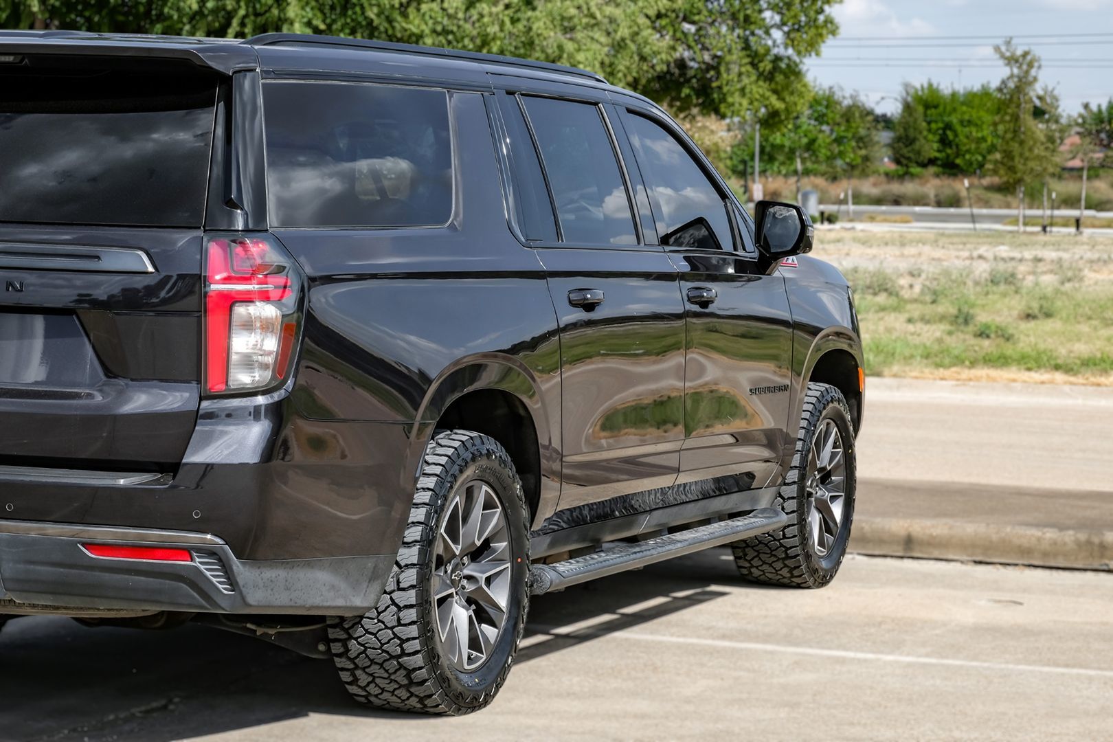 Photo 15 of this Chevrolet Suburban