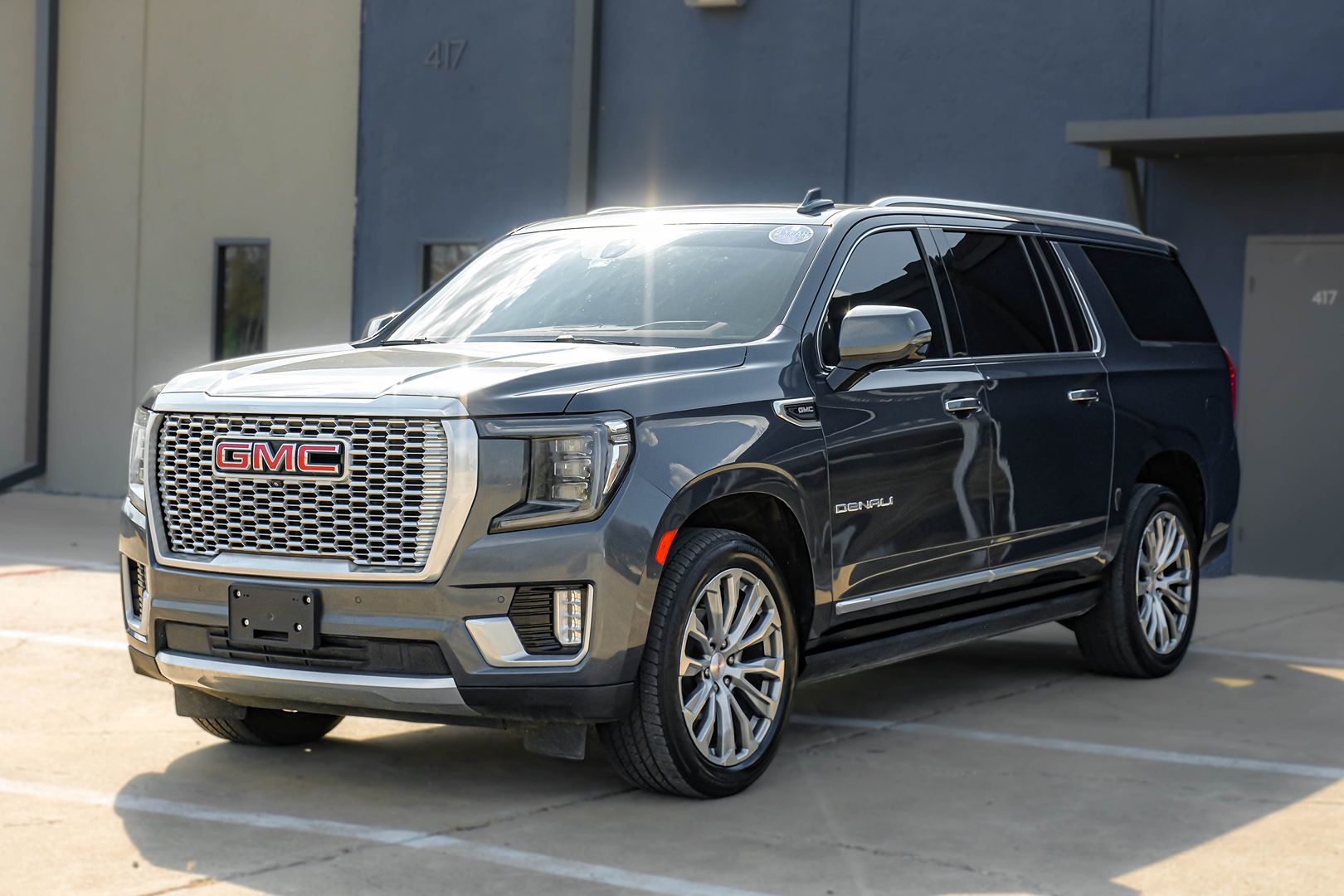 Photo 3 of this GMC Yukon XL