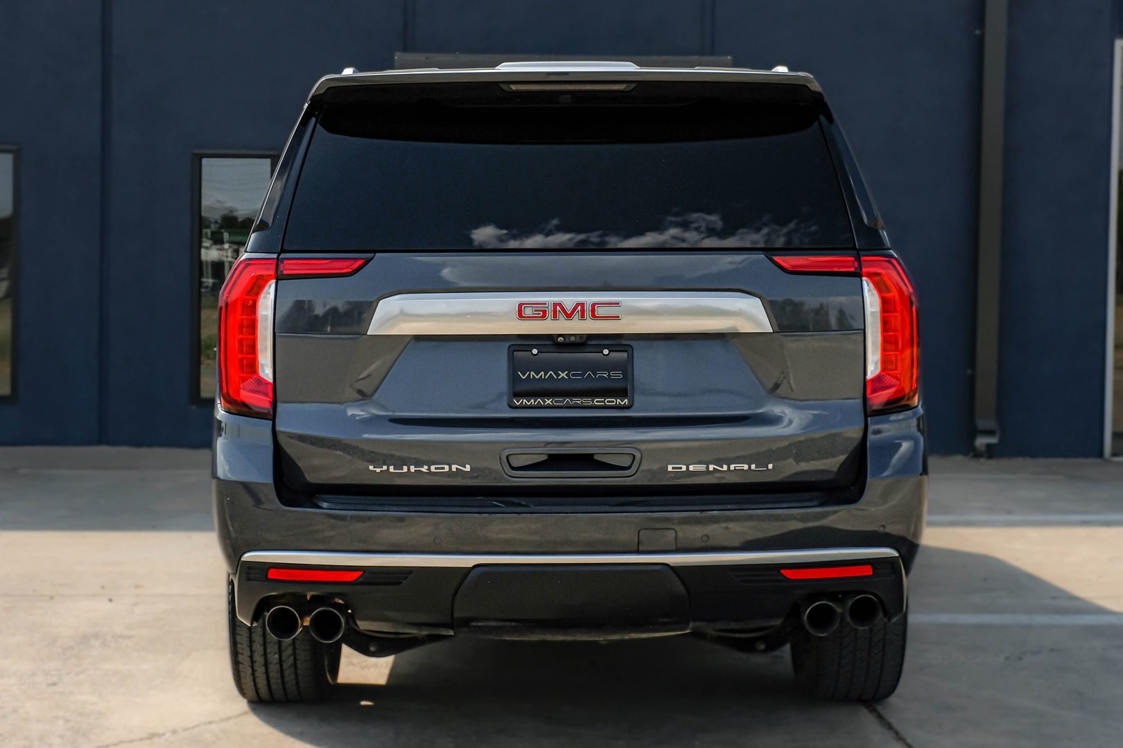Photo 14 of this GMC Yukon XL