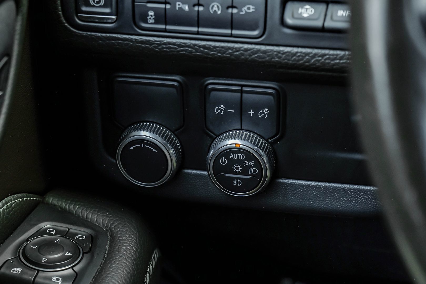 Photo 33 of this GMC Yukon XL