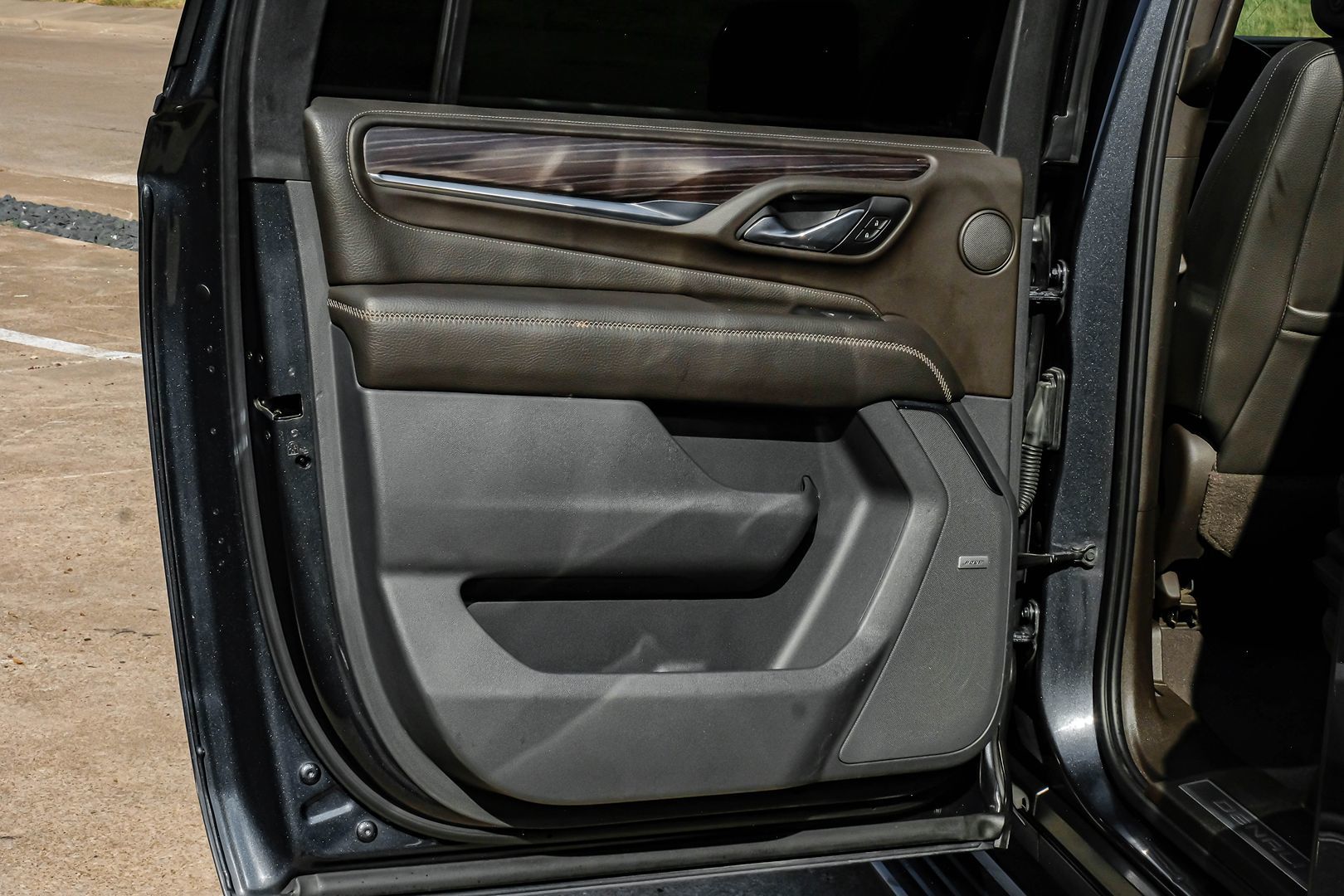 Photo 49 of this GMC Yukon XL