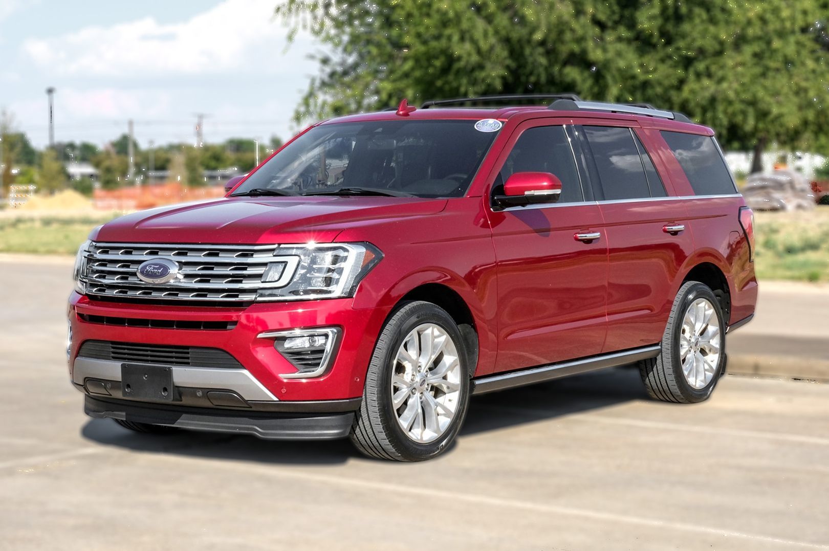 Photo 2 of this Ford Expedition