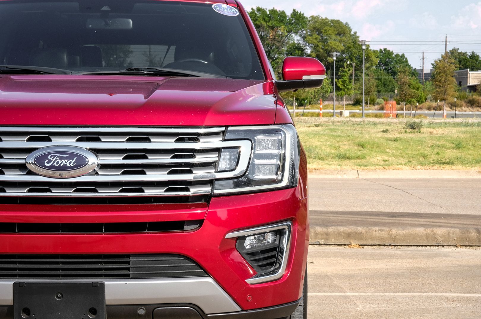 Photo 49 of this Ford Expedition