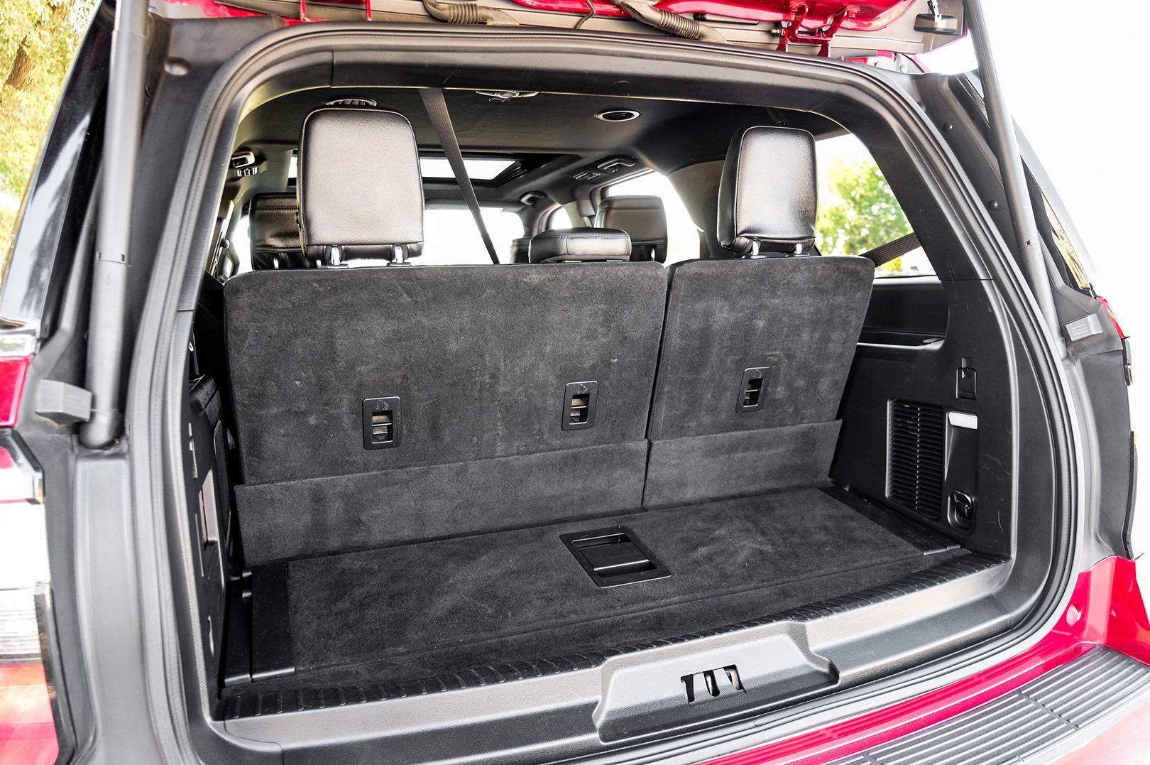 Photo 54 of this Ford Expedition