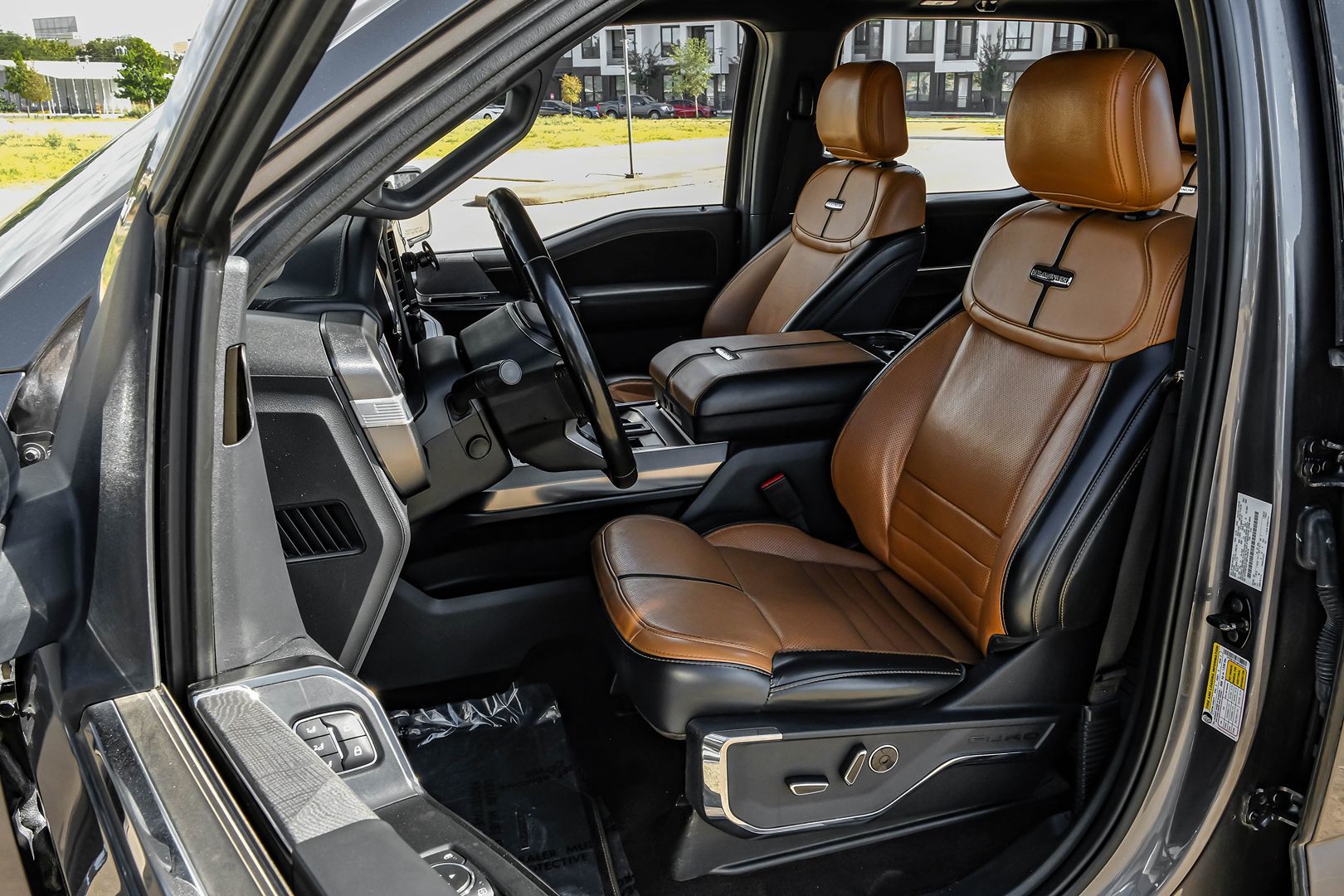 Photo 40 of this Ford F-150