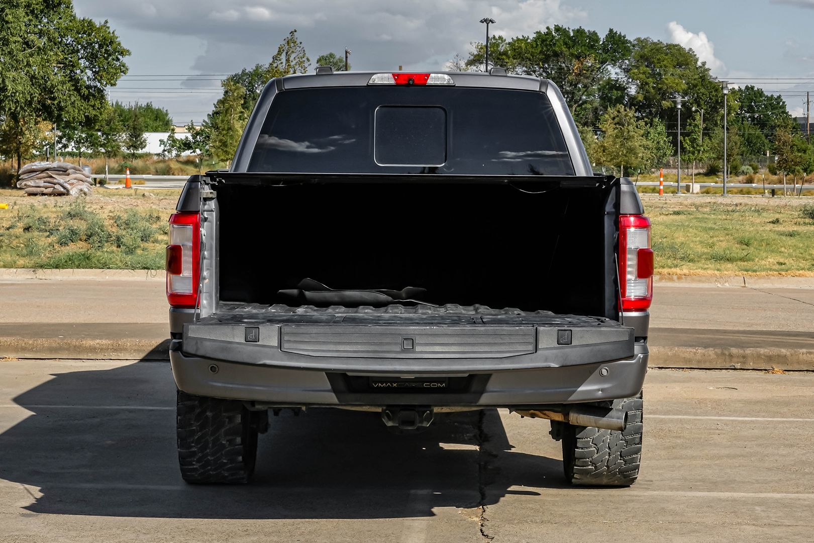 Photo 70 of this Ford F-150
