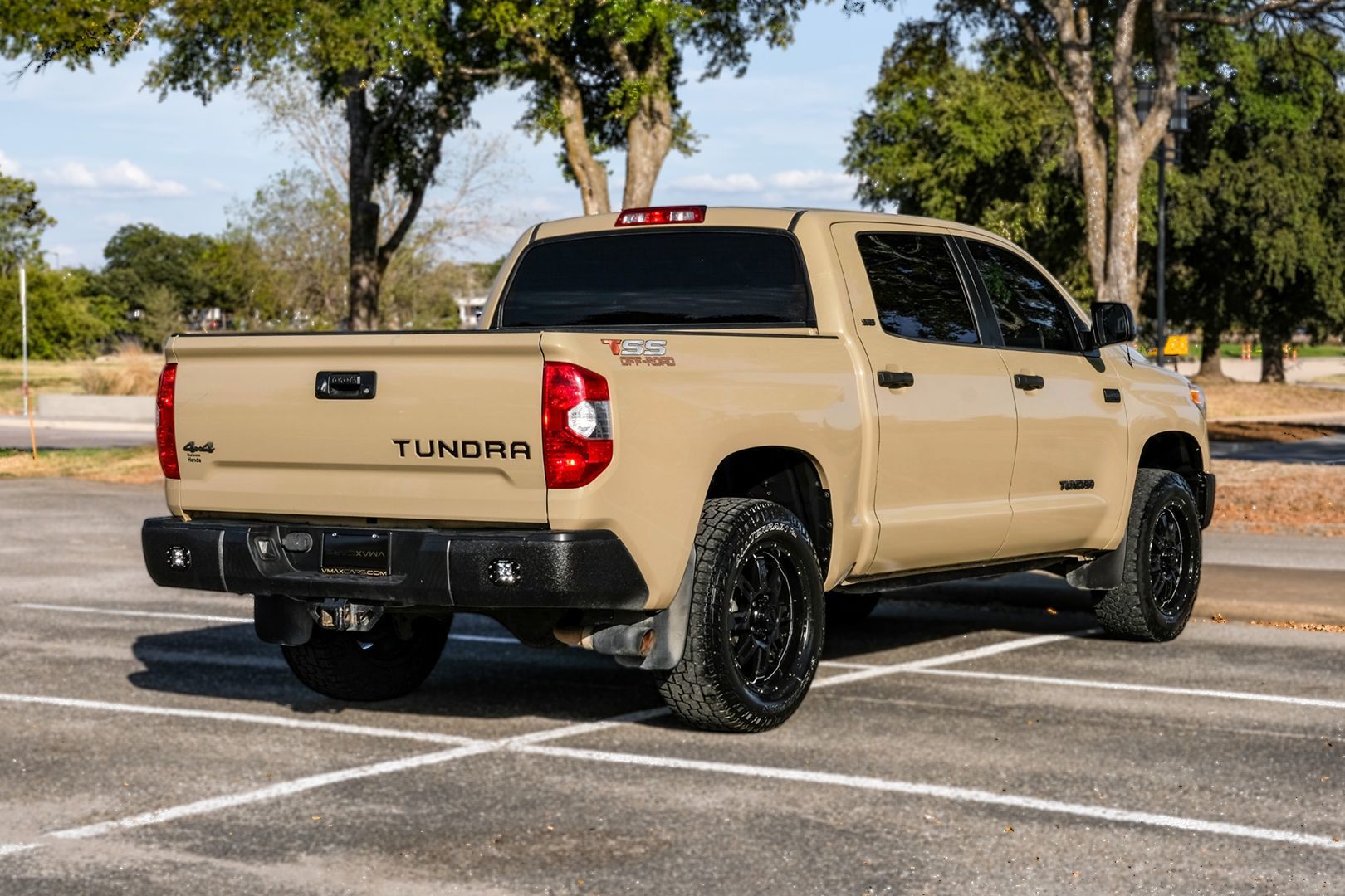 Photo 8 of this Toyota Tundra 4WD