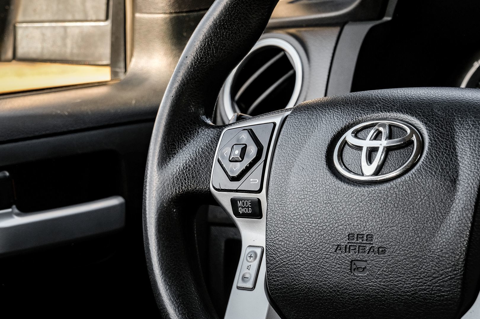 Photo 16 of this Toyota Tundra 4WD