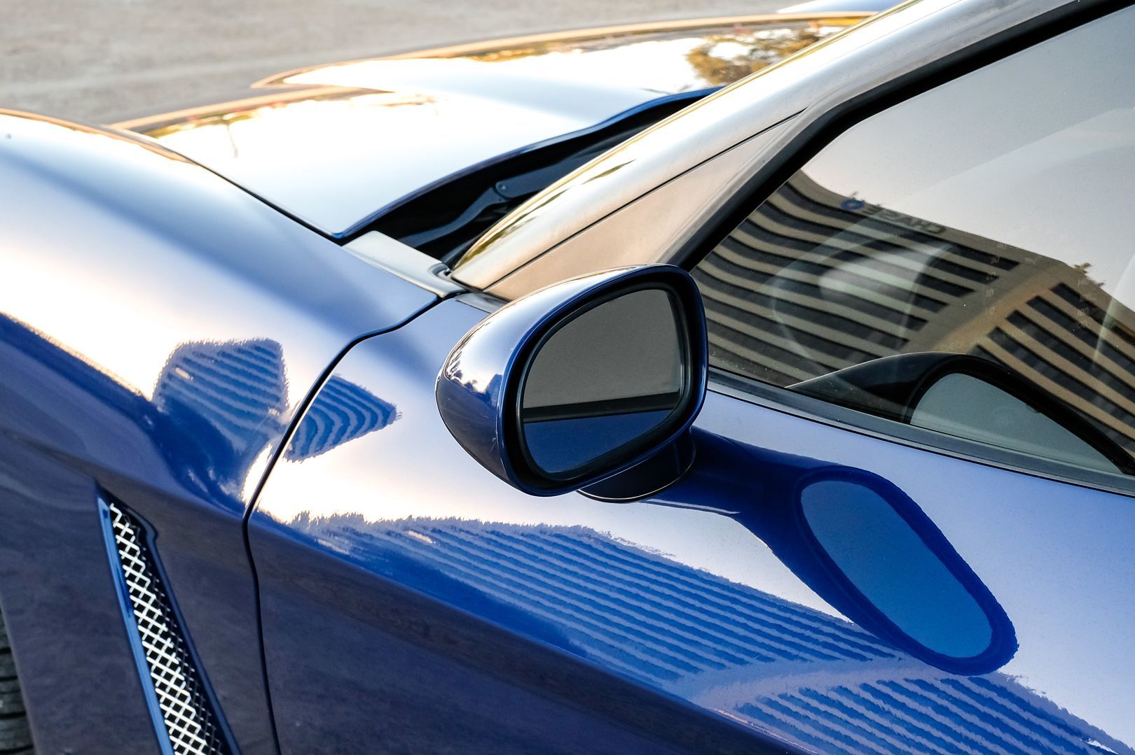 Photo 33 of this Chevrolet Corvette