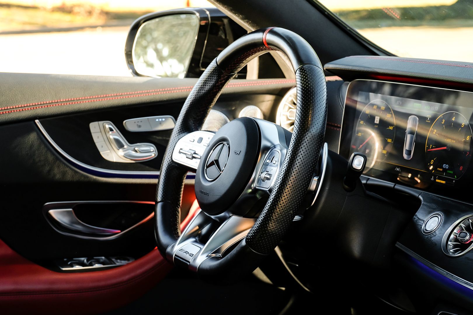 Photo 11 of this Mercedes-Benz AMG E 53
