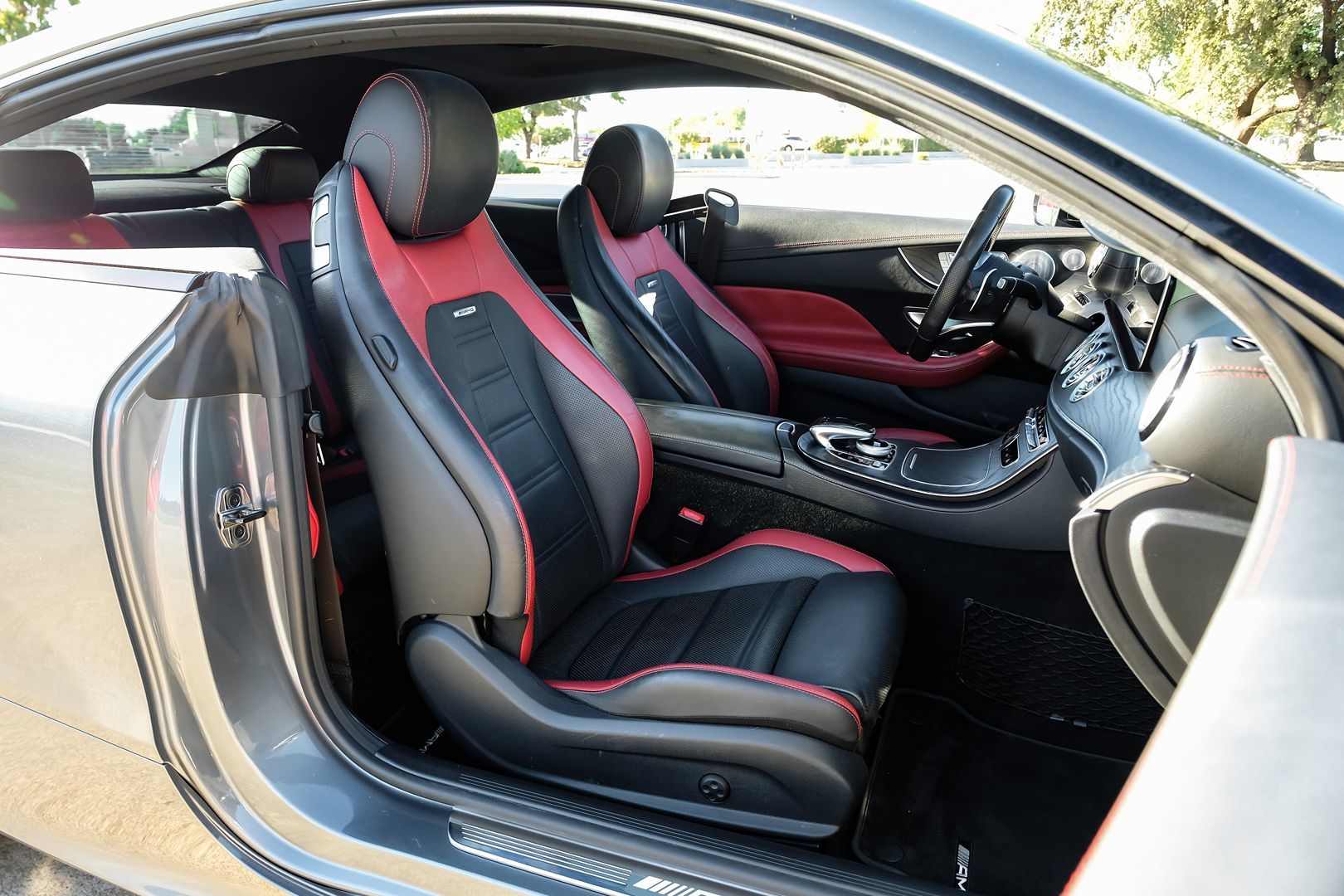 Photo 31 of this Mercedes-Benz AMG E 53