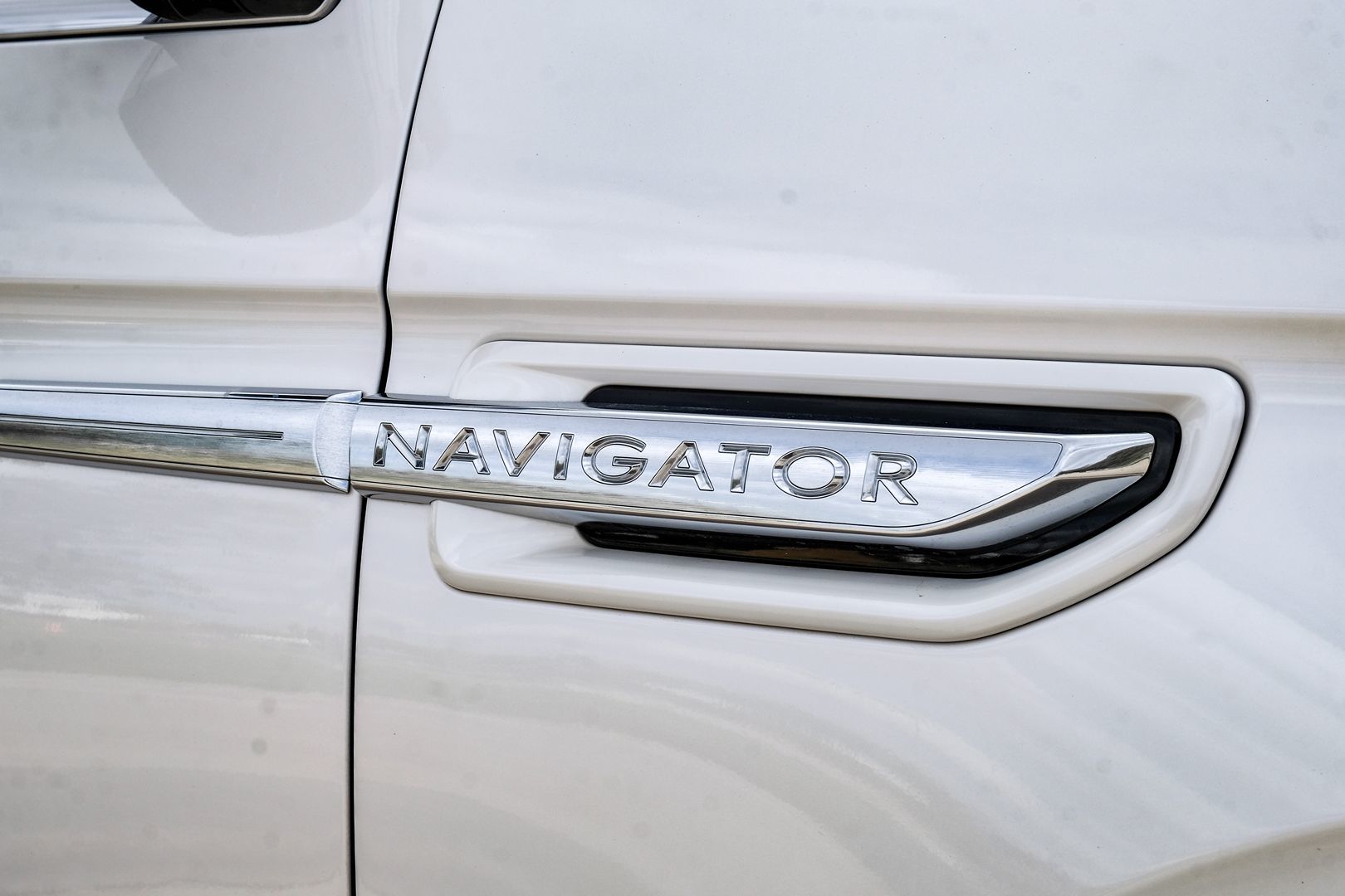 Photo 69 of this Lincoln Navigator