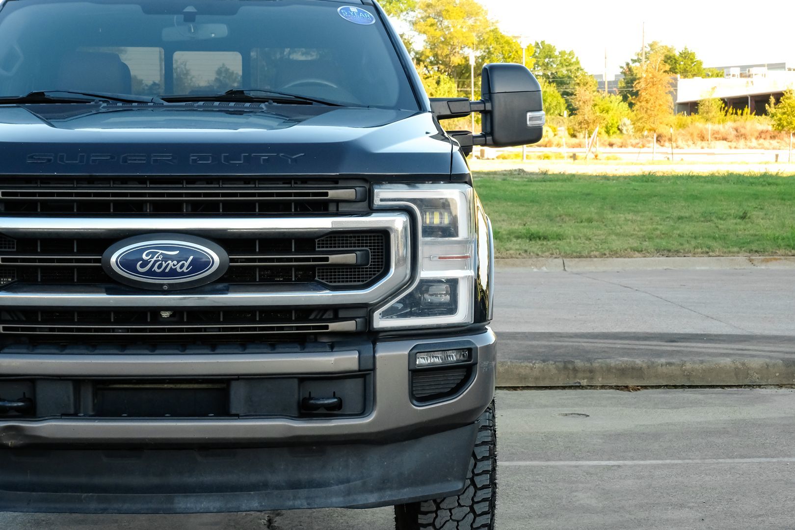 Photo 53 of this Ford Super Duty F-250 SRW