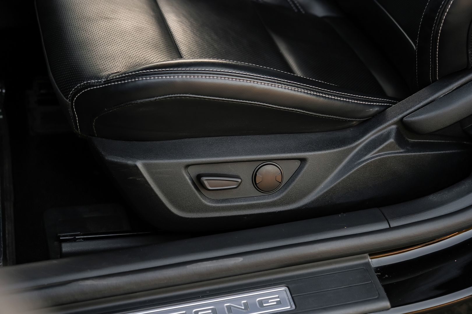 Photo 41 of this Ford Mustang