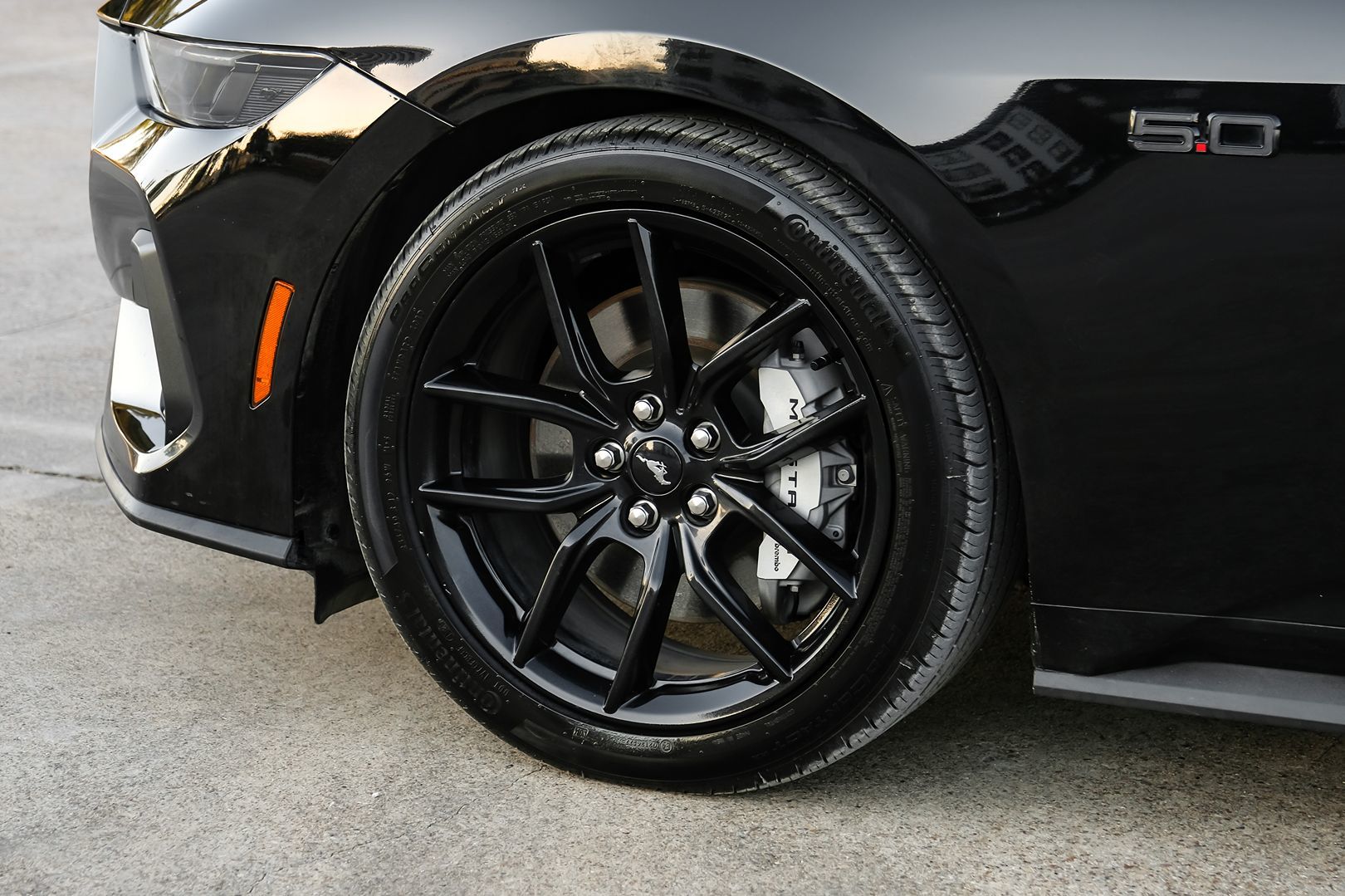 Photo 60 of this Ford Mustang